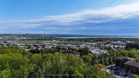 16 Evergreen Court Barrie ON L4N 6W7