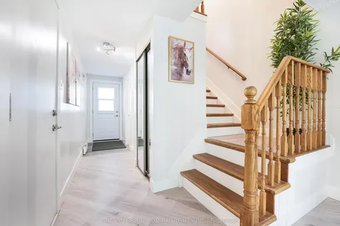 16 Evergreen Court Barrie ON L4N 6W7