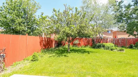 176 Hurst Drive Barrie ON L4N 8P6