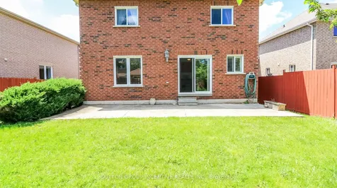 176 Hurst Drive Barrie ON L4N 8P6