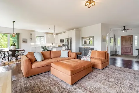 1607 Georgian Heights Boulevard Severn ON L0K 2C0