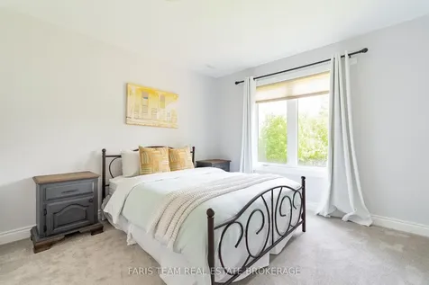 1607 Georgian Heights Boulevard Severn ON L0K 2C0