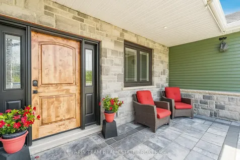 1607 Georgian Heights Boulevard Severn ON L0K 2C0
