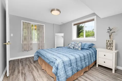16 Columbia Road Barrie ON L4N 8C7