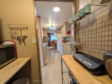 180 Westmount Drive S Orillia ON L3V 7A5