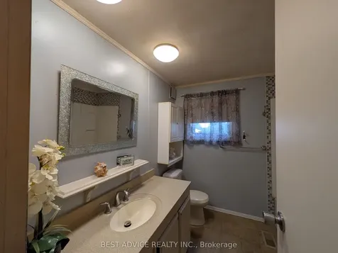 180 Westmount Drive S Orillia ON L3V 7A5