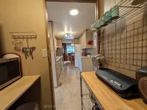 180 Westmount Drive S Orillia ON L3V 7A5