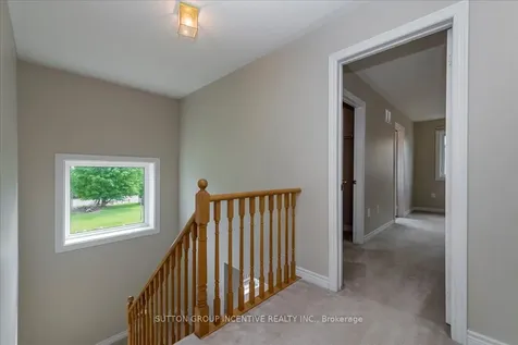11 Thrushwood Drive Barrie ON L4N 0Z1
