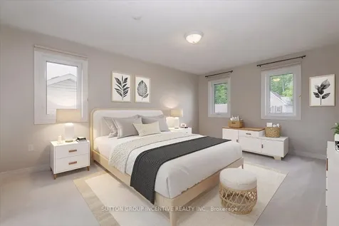 11 Thrushwood Drive Barrie ON L4N 0Z1