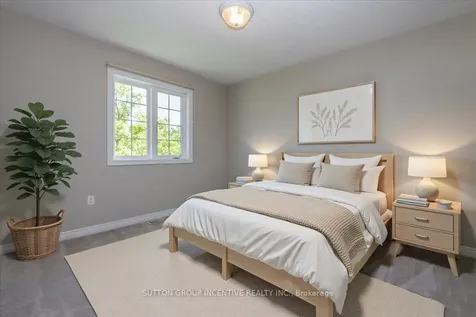 11 Thrushwood Drive Barrie ON L4N 0Z1