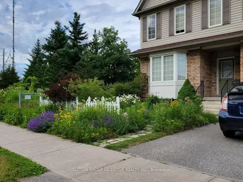 11 Thrushwood Drive Barrie ON L4N 0Z1