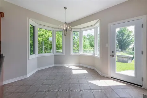 11 Thrushwood Drive Barrie ON L4N 0Z1