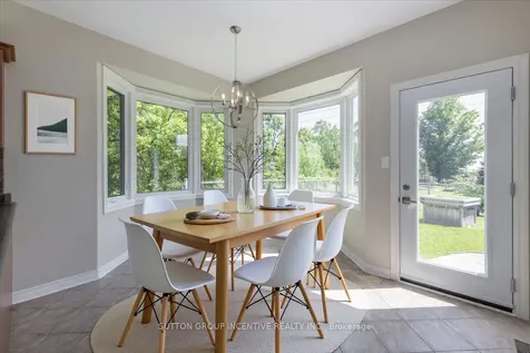 11 Thrushwood Drive Barrie ON L4N 0Z1