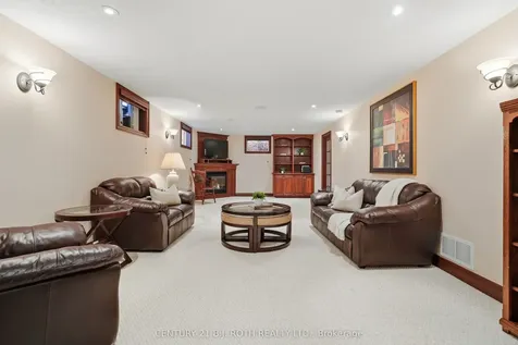 6 Lloyd Cook Drive E Springwater ON L4M 4S4