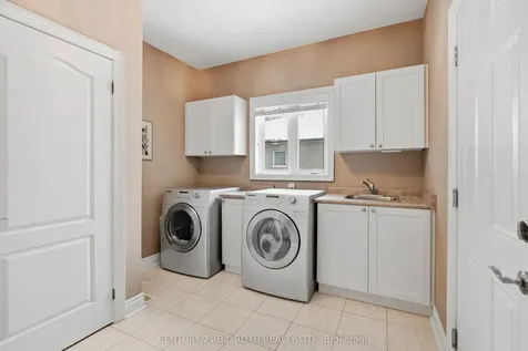 6 Lloyd Cook Drive E Springwater ON L4M 4S4