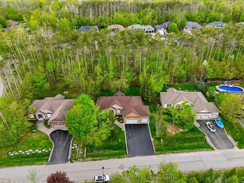 6 Lloyd Cook Drive E Springwater ON L4M 4S4