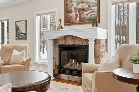 6 Lloyd Cook Drive E Springwater ON L4M 4S4
