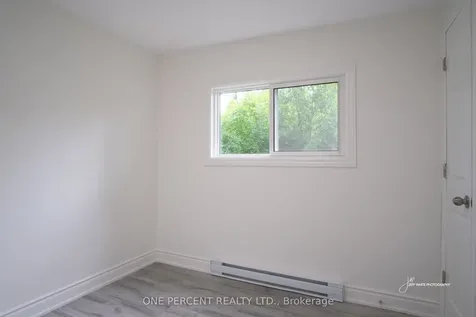 39 Broadview Collingwood ON L9Y 0X2