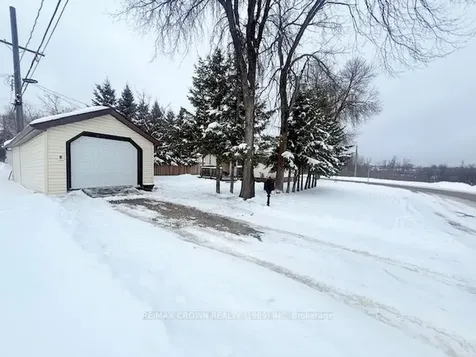 60 Egerton Street Kapuskasing ON P5N 1J4