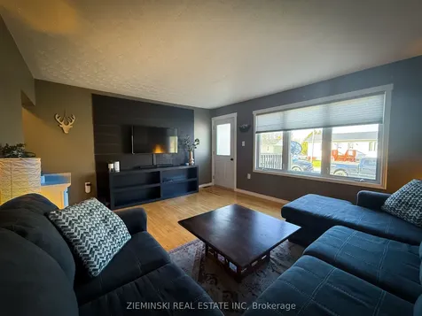 408 Seventh Avenue Black River-matheson ON P0K 1N0