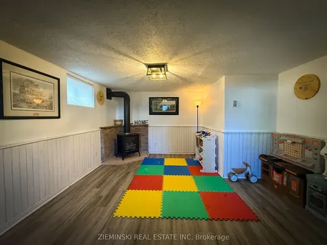 408 Seventh Avenue Black River-matheson ON P0K 1N0