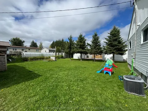 7&9 Quinn Crescent Black River-matheson ON P0K 1N0