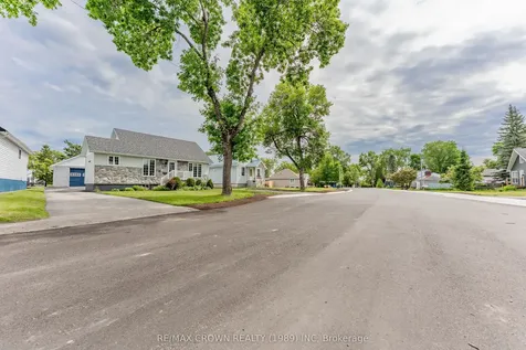 31 King Street Kapuskasing ON P5N 1K5