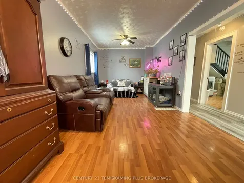 402 Farah Avenue Temiskaming Shores ON P0J 1P0