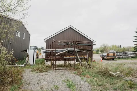 35 Niven Street S Temiskaming Shores ON P0J 1R0