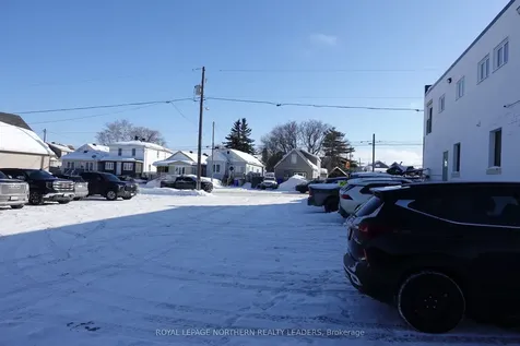 11 Elm Street N Timmins ON P4N 6A3