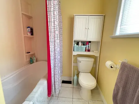 68 Wellington Street Temiskaming Shores ON P0J 1P0