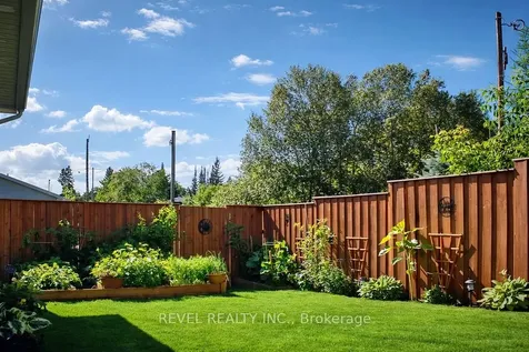 521 Pine Street N Timmins ON P4N 6L9