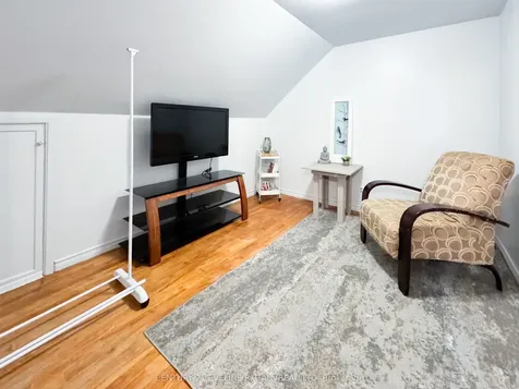 39 Sixth Avenue Englehart ON P0J 1H0