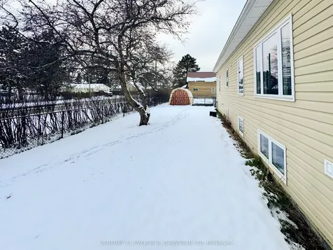 39 Sixth Avenue Englehart ON P0J 1H0