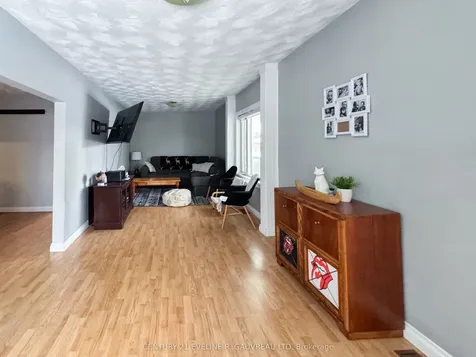 39 Sixth Avenue Englehart ON P0J 1H0