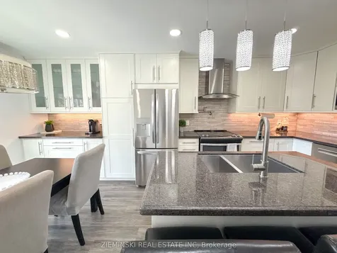 1179 Park Avenue Timmins ON P4R 1M3