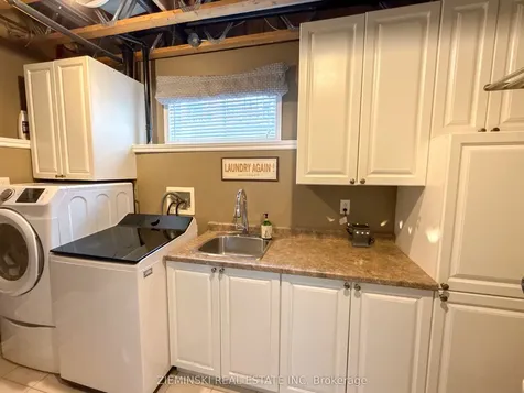 1179 Park Avenue Timmins ON P4R 1M3
