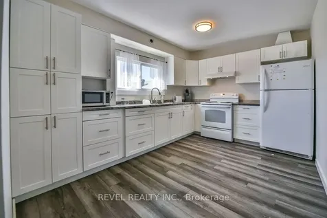 223 Cedar Street N Timmins ON P4N 6J5