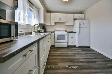 223 Cedar Street N Timmins ON P4N 6J5