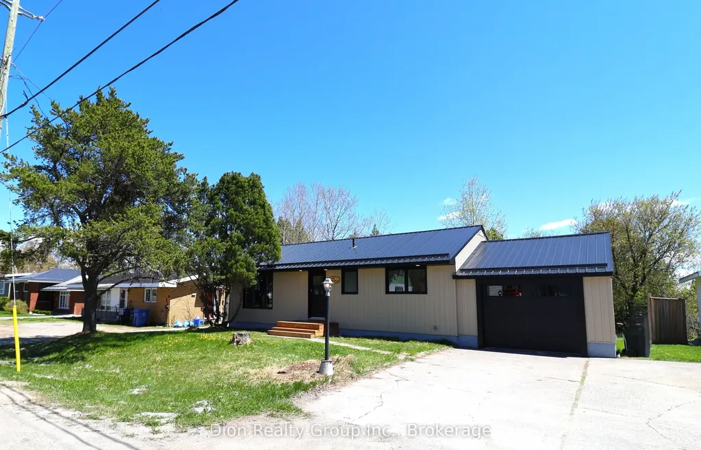44 Tweedsmuir Road Kirkland Lake ON P2N 1J2