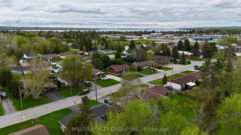 208 Jaffray Street Temiskaming Shores ON P0J 1P0