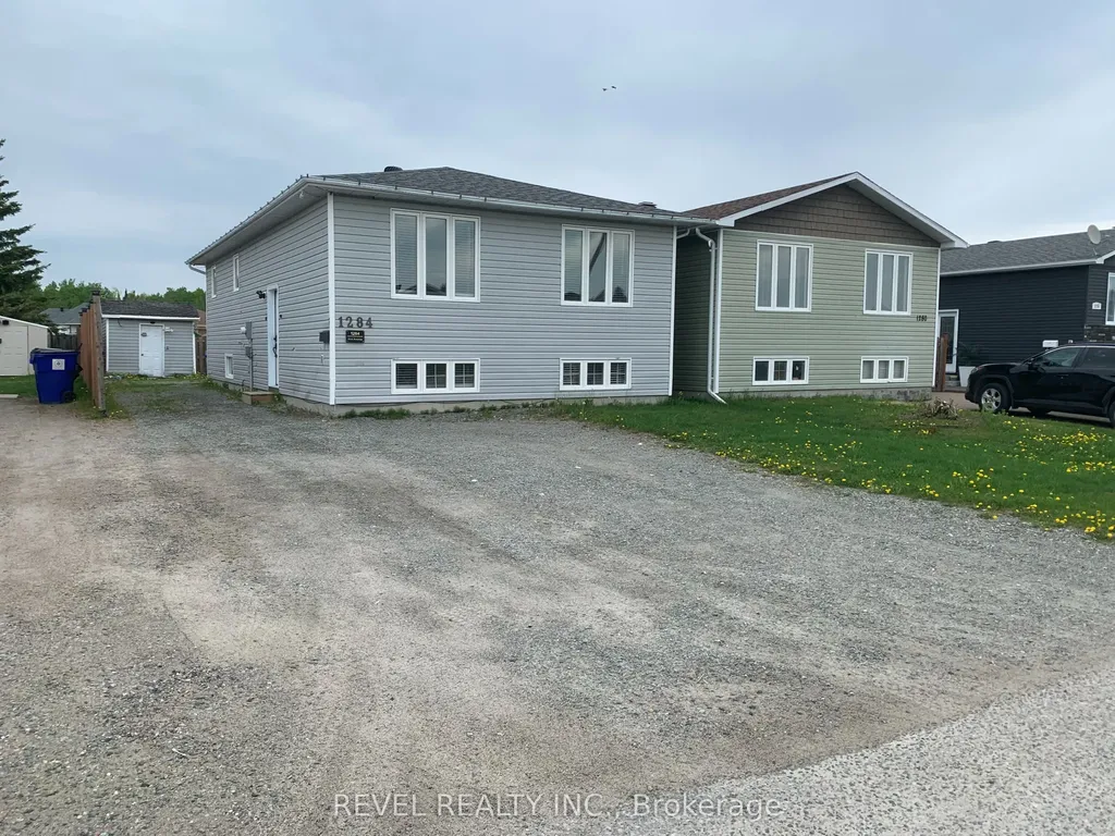 1284 Park Avenue Timmins ON P4R 1L8