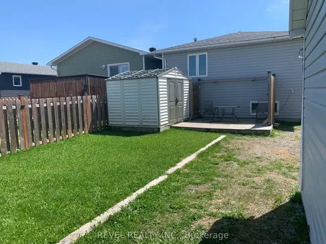 1284 Park Avenue Timmins ON P4R 1L8