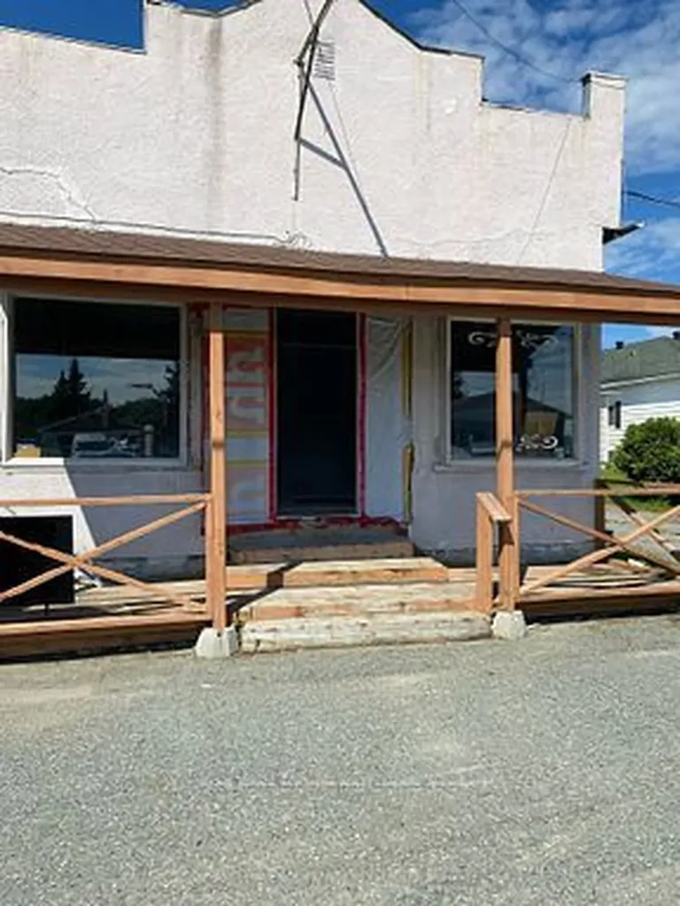658 Gleason Avenue Black River-matheson ON P0K 1C0