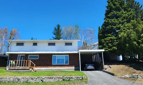 8 Mcphee Avenue Kirkland Lake ON P2N 1M2