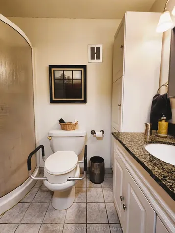 8 Mcphee Avenue Kirkland Lake ON P2N 1M2