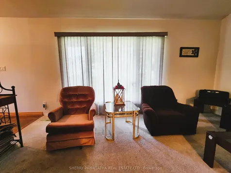 8 Mcphee Avenue Kirkland Lake ON P2N 1M2