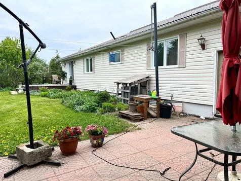 20 Bay Street Englehart ON P0J 1B0