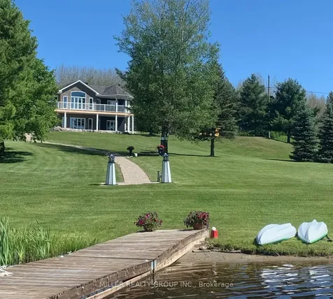 2 Lakeshore Avenue Englehart ON P0J 1B0