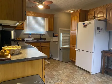 562 Bolger Avenue Temiskaming Shores ON P0J 1P0